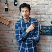 Rindu dengan sosok Fahri di film Ayat-Ayat Cinta? Fahri akan kembali hadir di Ayat-Ayat Cinta 2, dan Fedi Nuril kembali didaulat untuk memerankan karakter tersebut. Menerima tawaran itu, Fedi tak pikir panjang. (Deki Prayoga/Bintang.com)