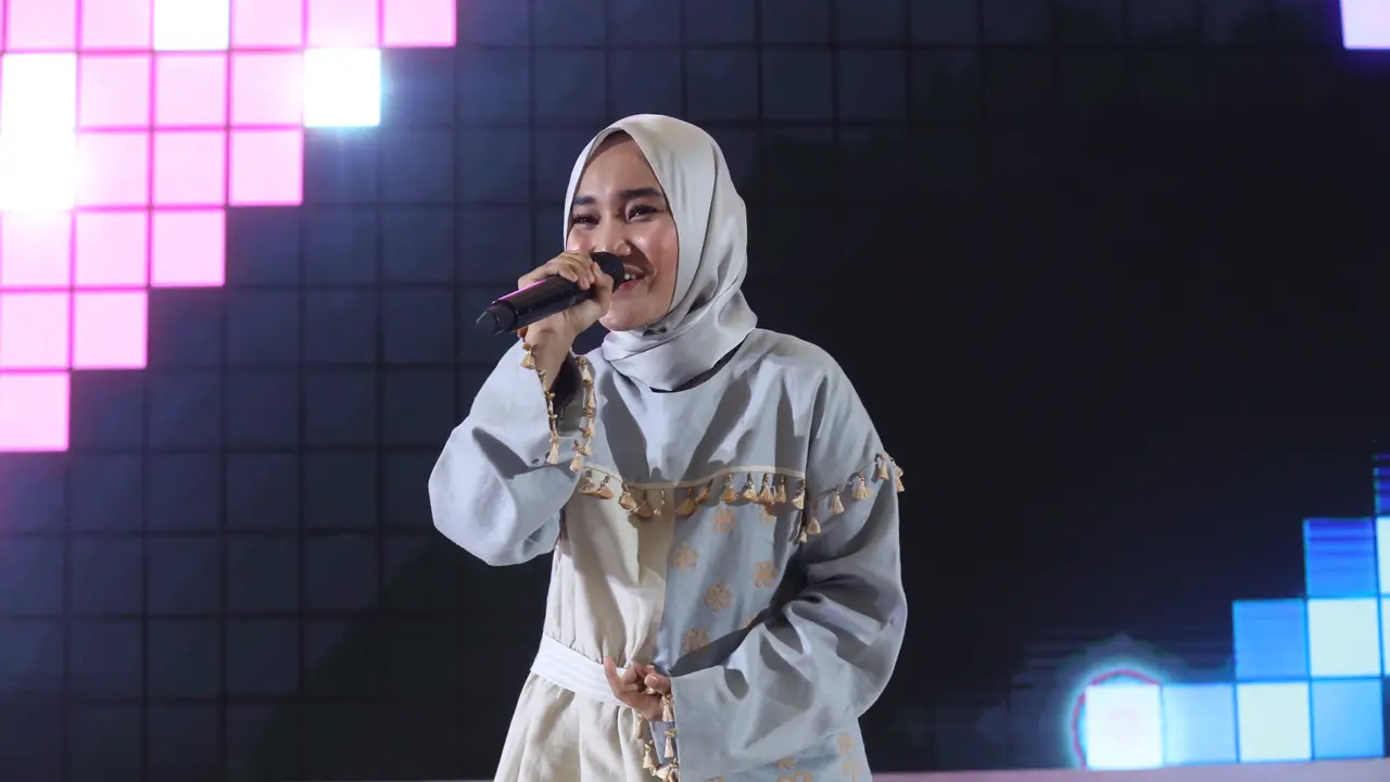 [Fimela] Fatin Shidqia Lubis