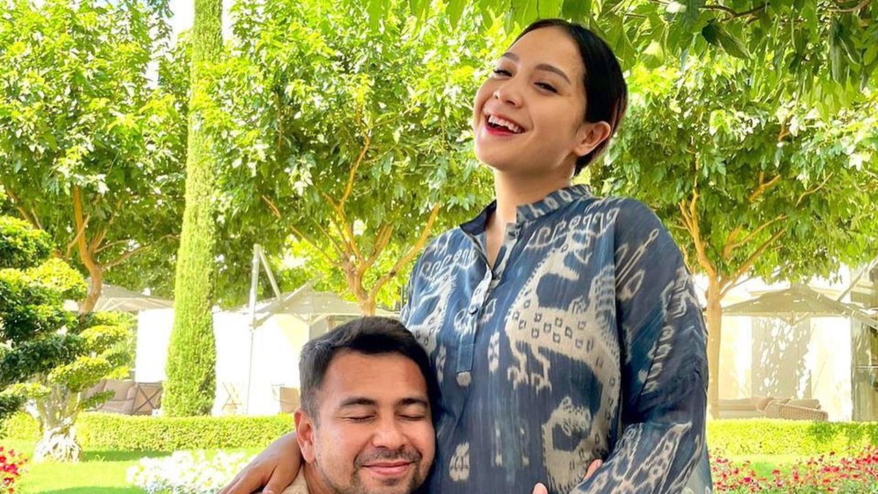 6 Potret Raffi Ahmad Jadi Suami Siaga Jelang Kelahiran Anak Kedua Nagita Slavina