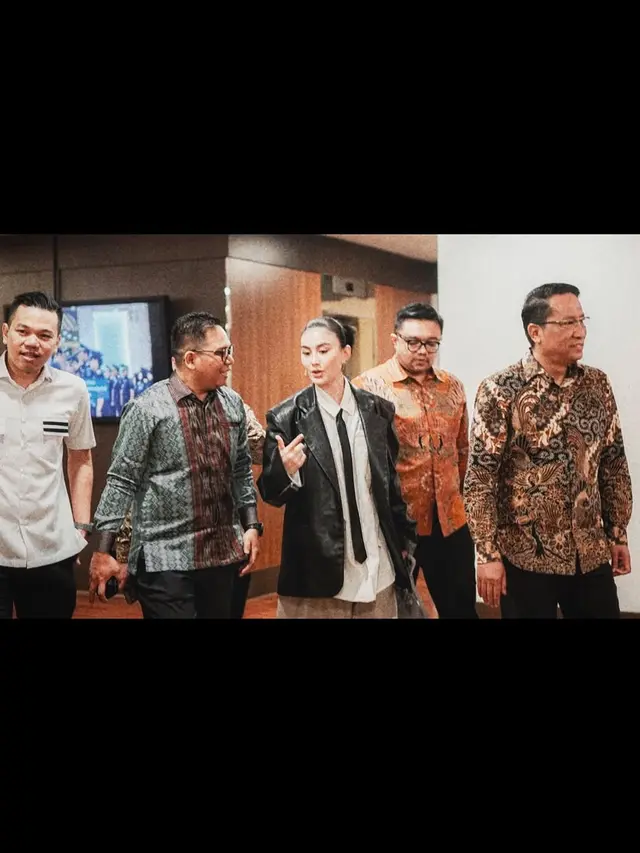 Agnez Mo Bahas Kasus UU Hak Cipta