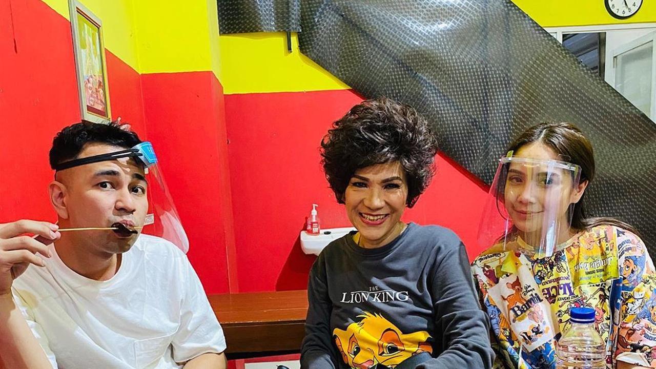 Dorce Kembali Bekerja Jadi Sopir Raffi Ahmad Usai Sakit, Ini 7 Potretnya