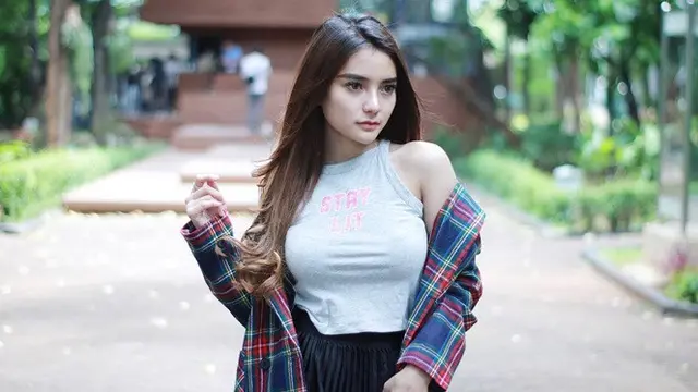 8 Pesona Nabilla Aprillya Mantan Atta Halilintar, Diduga Alami Penganiayaan