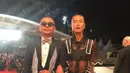 Gaya fashion unik Fahrani dalam Festival Cannes. Bintang film “Radit dan Jani” ini mengenakan pakaian nuansa hitam transparan dengan model potongan yang tidak biasa. (instagram.com/favelapunk)