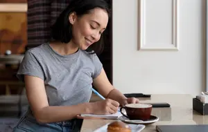 Ciri Kepribadian Orang Suka Membuat Catatan Menurut Psikologi