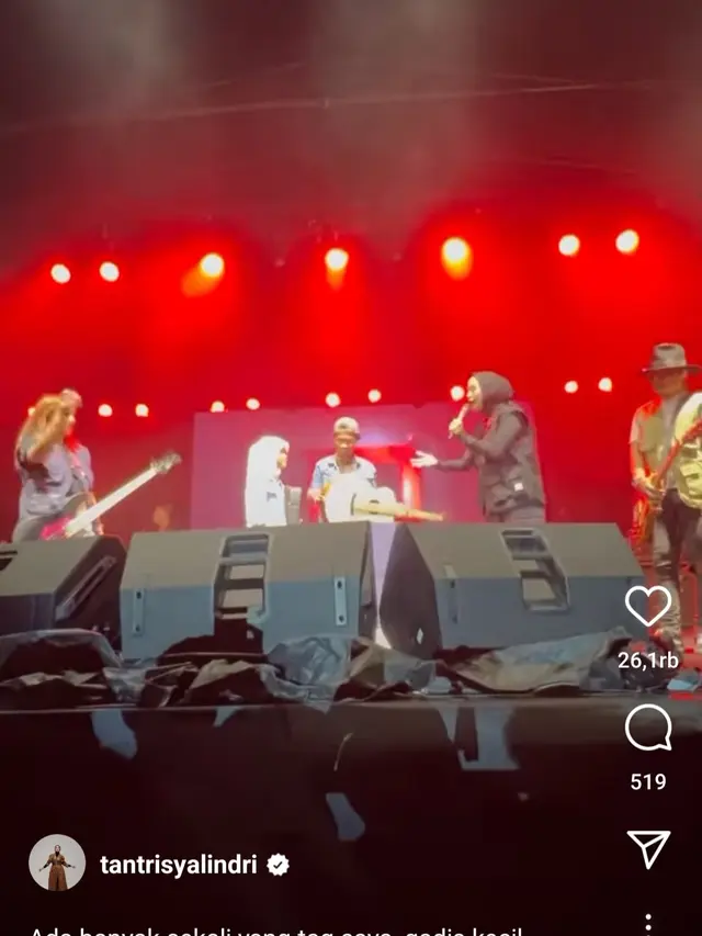 Tantri Kotak Ajak Manggung Cahaya Syafitri Pengamen Cilik Yang Viral dengan Suara Merdu