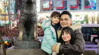 6 Potret Asmirandah dan Jonas Rivanno Ajak Chloe Sang Putri Liburan ke Jepang, Cantik-Tampan Sekeluarga