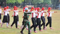 Dari pantauan Diary Paskibraka pada Senin (30/7/2018), tampak masih banyak Capaska yang gerakannya terlihat salah dan belum tepat. (Foto: Sammy Azmi)