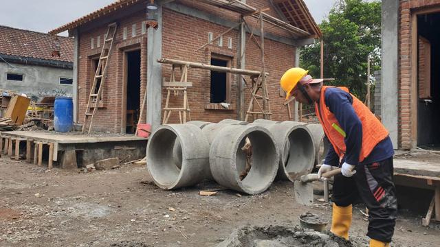 Kementerian PUPR tengah melakukan pembangunan Sarana Hunian Pariwisata (Sarhunta) di Kawasan Starategis Pariwisata Nasional (KSPN) Borobudur, Jawa Tengah. (Foto:Kementerian PUPR)