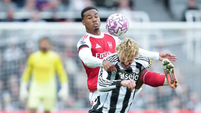 Foto: Epic Comeback Arsenal di Markas Newcastle, The Gunners Naik ke Posisi 2 Liga Inggris