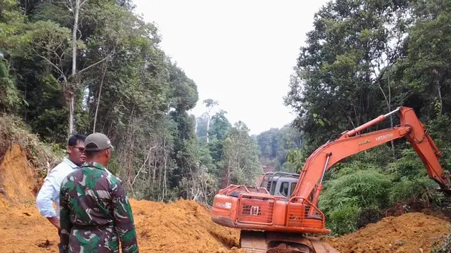 Kementerian Pekerjaan Umum dan Perumahan Rakyat (PUPR) memberikan sertifikasi kompetensi di bidang konstruksi kepada para prajurit Zeni TNI AD. Dok PUPR