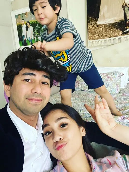 Raffi Ahmad dan Nagita Slavina (Instagram/raffinagita1717)