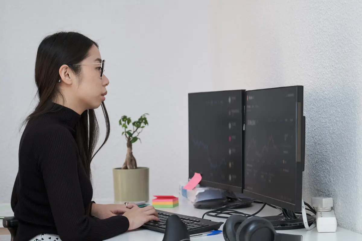 5 Strategi Investasi Aman di Tengah Kondisi Ekonomi yang Sedang Lesu