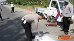 Citizen6, Kendal: Dalam rangka HUT Satlantas yang ke-56, jajaran Satlantas Polres  Kendal mengadakan kegiatan pengecatan Zebra Cross dan pembersihan rambu lalu lintas di sejumlah titik jalan raya Pantura Kabupaten, Sabtu (24/9). (Pengirim: Aryo Widiyanto)