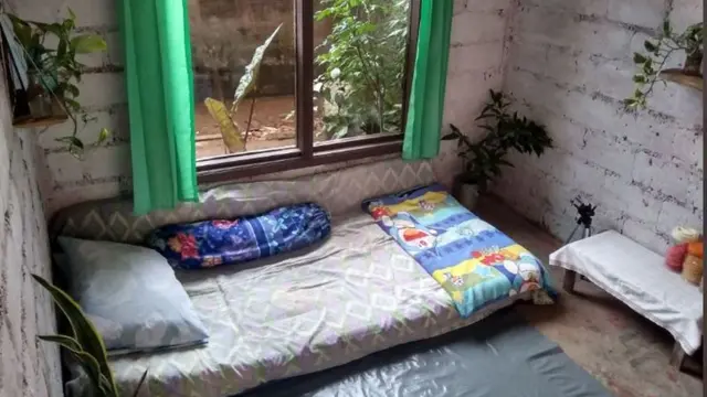 Viral Dekorasi Kamar Estetis Low Budget, Ubah Sarung Bekas Jadi Taplak