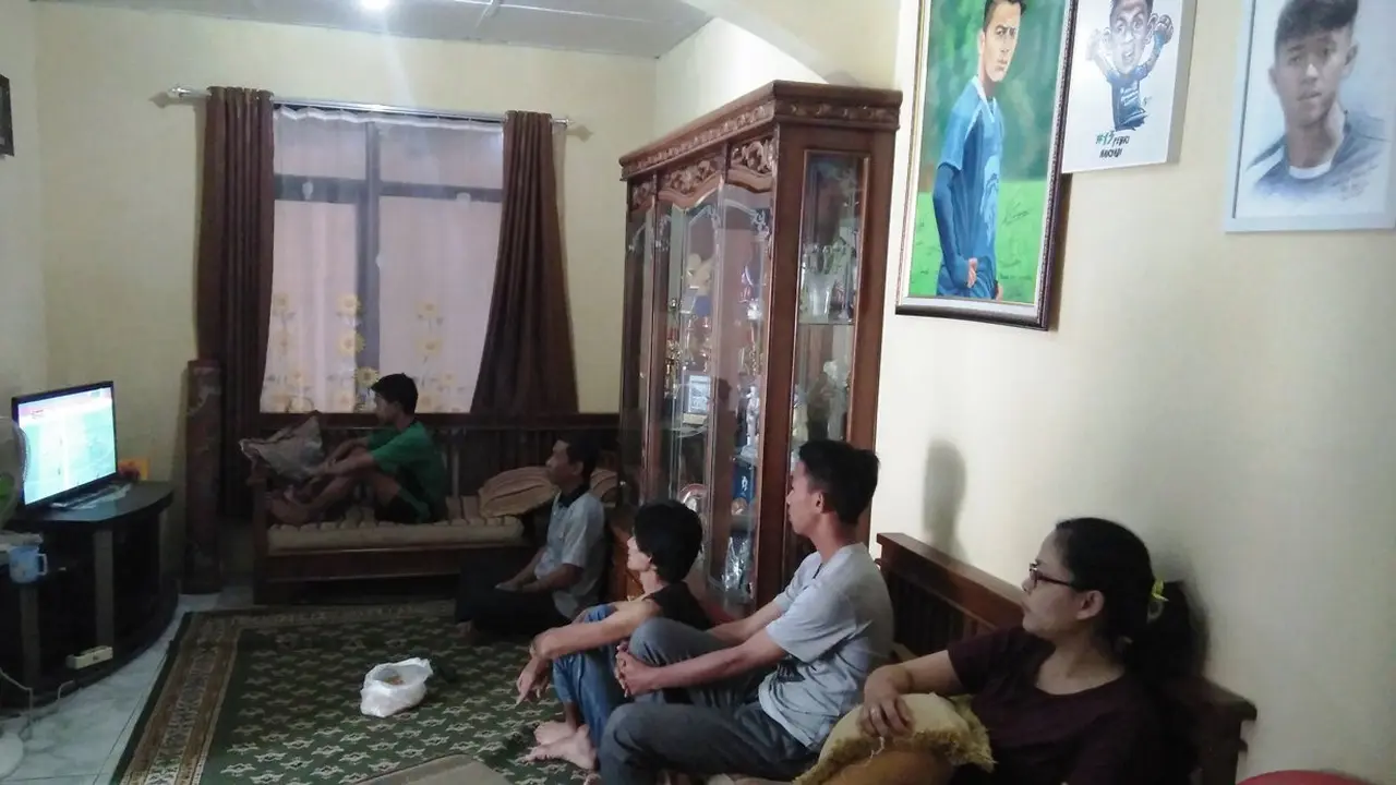 Keluarga Febri Hariyadi