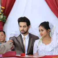 Sebelum melakukan proses syuting, Shakti da Radhika telah lebih dulu menyapa fansnya lewat acara Meet and Greet di sebuah pusat perbelanjaan di kawasan Tangerang, Banten, pada Minggu (5/3/2017). (Adrian Putra/Bintang.com)