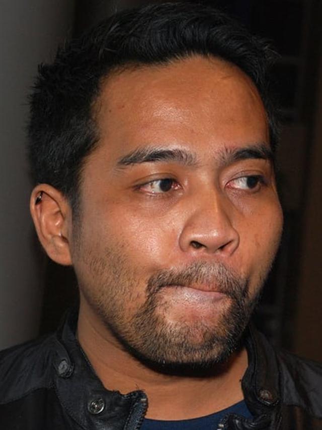 Berhenti Total dari Dunia Hiburan, Ini 6 Potret Terbaru Bjah Eks The Fly Berhijrah