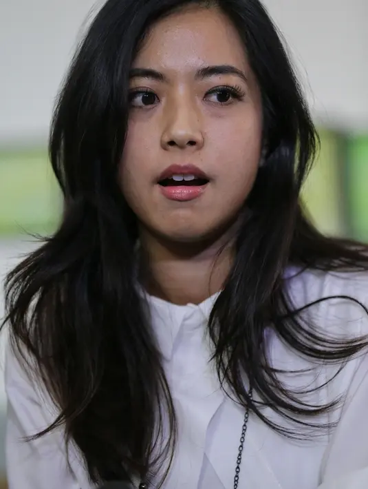 Yeslin Wang istri Delon