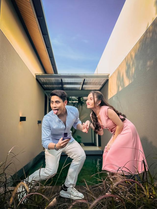 Elina Joerg Dilamar Athalla Naufal