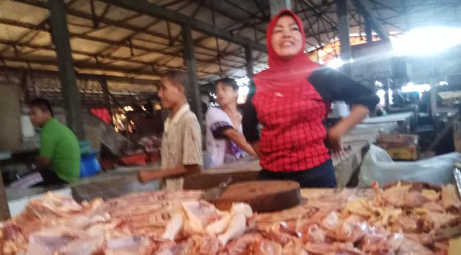 Warna Daging Ayam Berubah Merah Setelah Disimpan Di Kulkas Kenapa Ya Health Liputan6 Com