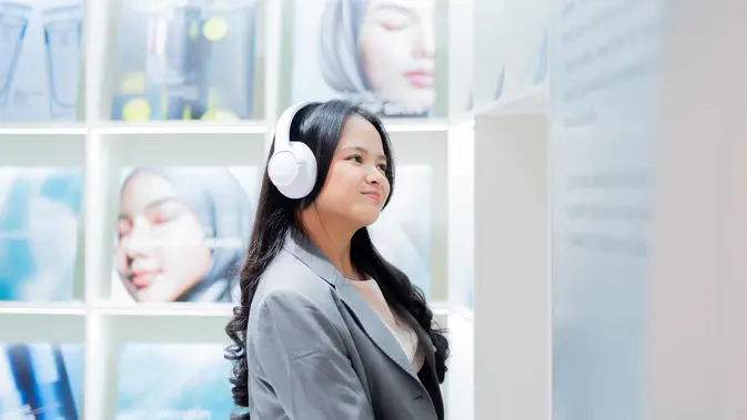 Wardah SKINVERSE CLINIC 2025: Revolusi AI untuk Kulit Indonesia.