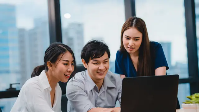 Penampilan menjadi salah satu penilaian kinerja di lingkungan kerja