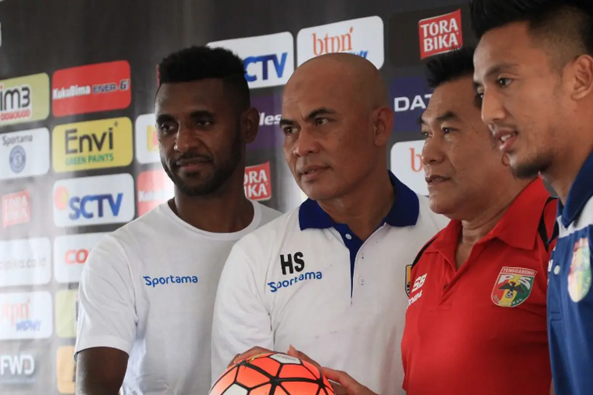 Persib vs Mitra Kukar