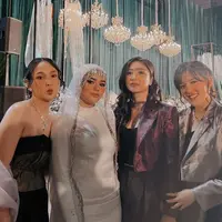 Tampilan Para Tamu di Pernikahan Sivia Azizah, credit: @febbyrastanty