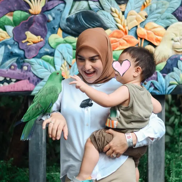 Bayi 6 Artis Ini Jadi Cucu Pertama di Keluarga, Anggota Kesayangan