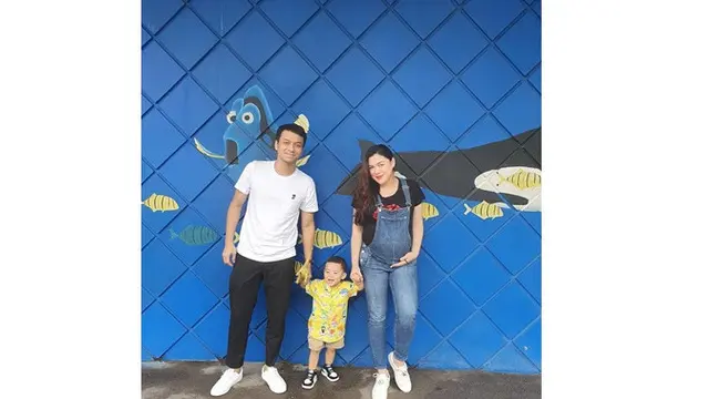 Hamil Anak Kedua, Ini 6 potret Terbaru Vicky Shu yang Tetap Memesona