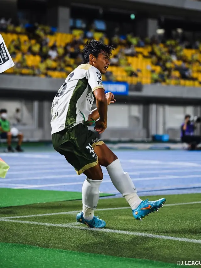 Pratama Arhan debut di Tokyo Verdy. (J League).