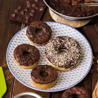Ilustrasi donat jco/copyrightshutterstock/sanjagrujic