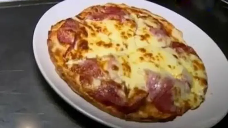 Pizza Bakar