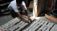 Perajin Mogok Produksi, Tahu dan Tempe Raib di Pasaran