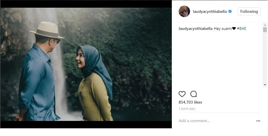 Laudya Cynthia Bella bersama Engku Emran di Padang, Sumatera Barat (Foto: Instagram)