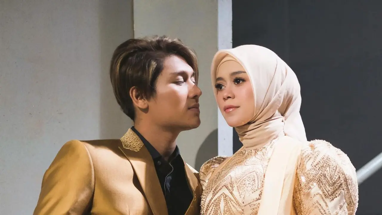 6 Potret Lesty Kejora dan Rizky Billar saat Hadiri Berbagai Acara, Tampil Serasi