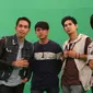 Band Lyla saat pembuatan video klip terbaru yang berjudul "Turis" di Studio Gaharu, Jakarta, Selasa (10/11/2015). (Liputan6.com/Herman Zakharia)