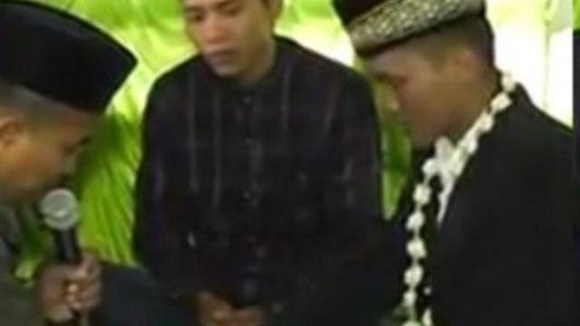 Kocak, Mempelai Pria Malah Sahkan Penghulu Saat Ijab Kabul
