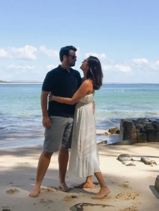 (Instagram/aline_adita)