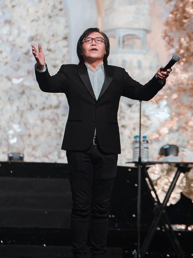 Ari Lasso.