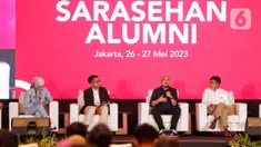 Managing Director PT Elang Mahkota Teknologi Tbk atau Emtek Sutanto Hartono, Komisaris Telkomsel Yose Rizal, Sri Paduka Mangkoenagoro X dan Staf Khusus (Stafsus) Presiden Angkie Yudistia saat menjadi pembicara dalam Sarasehan Alumni Perhimpunan Pelajar Indonesia (PPI) di Grand Ballroom Menara BNI Pejompongan, Jakarta, Sabtu (27/5/2023). (Liputan6.com/Angga Yuniar)