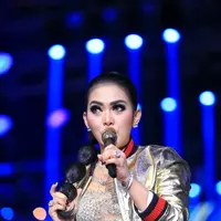 Hut SCTV 26 (Adrian Putra/Bintang.com)