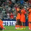 Para pemain Belanda bereaksi setelah pertandingan sepak bola babak 32 besar Piala Dunia antara Belanda dan Maroko di Guadalupe, dekat Monterrey, Meksiko, Selasa, 30 Juni 2026. (AP Photo/Ricardo Mazalan)
