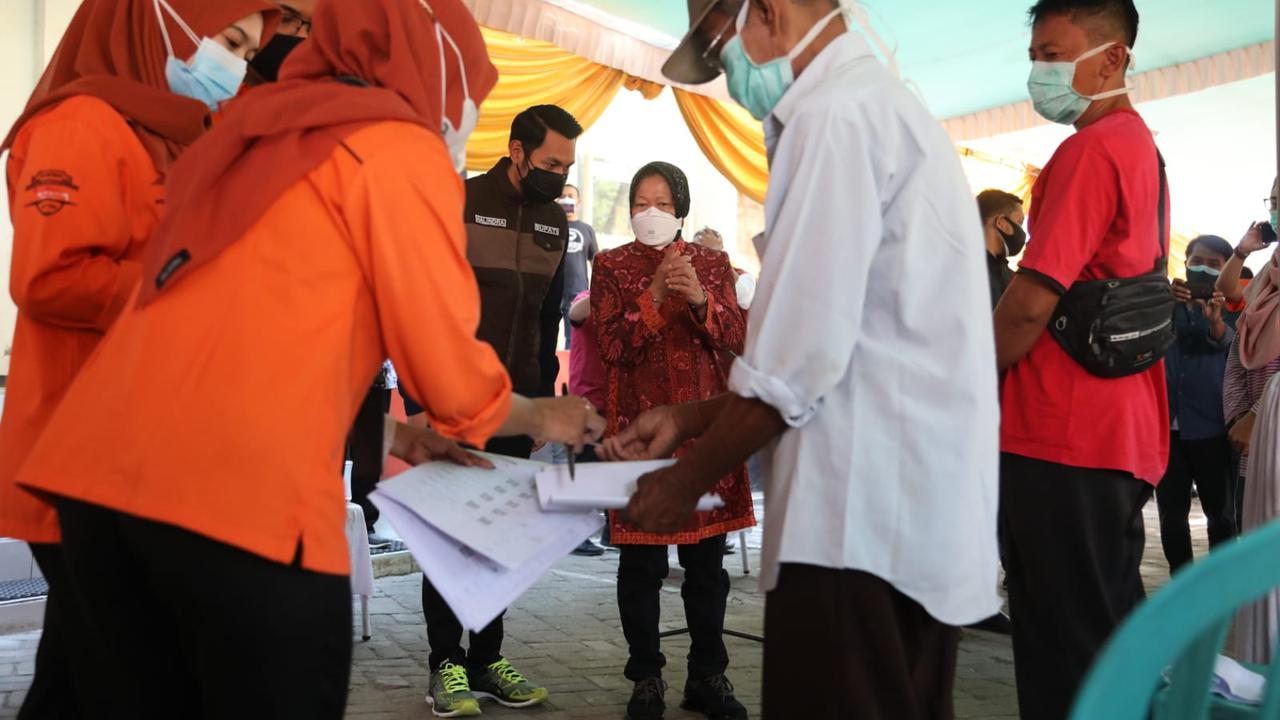 Menteri Sosial Tri Rismaharini