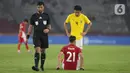 Namun, Jens Raven mengalami cedera pada akhir babak kedua. (Liputan6.com/Helmi Fithriansyah)