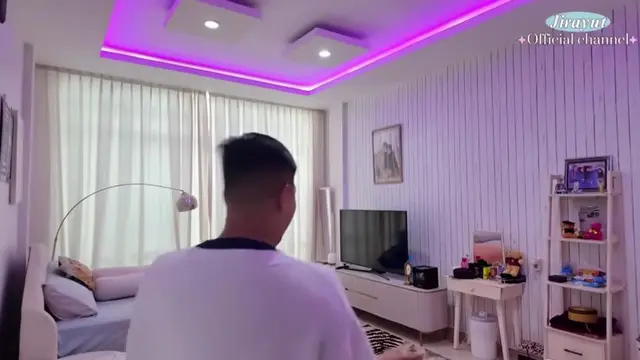 Potret rumah Jirayut di Indonesia (Foto: YouTube Jirayut Official Channel)