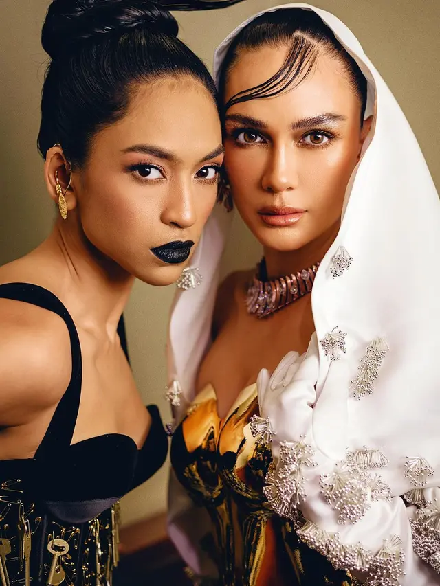 Luna Maya dan Taskya Namya. (Foto: Dok. Instagram @lunamaya)