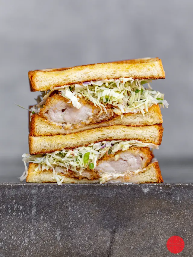 Sando, sandwich ala Jepang.