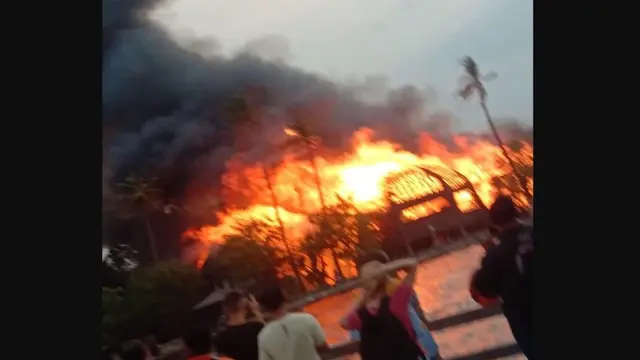 Kebakaran di Putri Duyung Cottage Ancol.