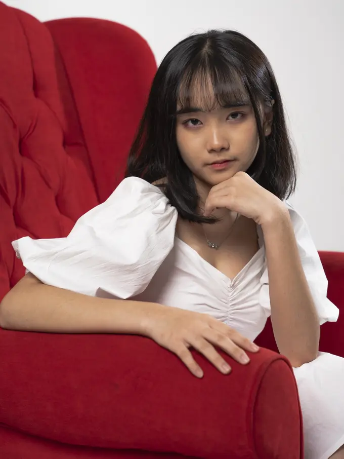 YoRI, mantan member JKT48 rilis UNLOCK